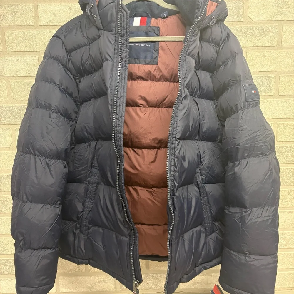 Tommy Hilfiger Wind and Wind Water Resistant Puffer Coat Size XL - Picture 6 of 10